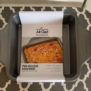 All-Clad Pro-Release Square Cake Pan - 8x8x2